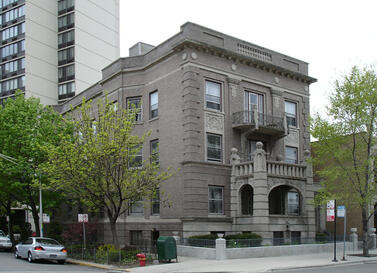 533 Diversey Parkway 533 Diversey Parkway May 2007